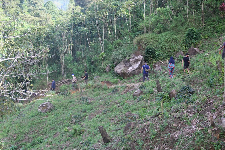 Trekking Rawa Cangkuang - Curug Pakuan